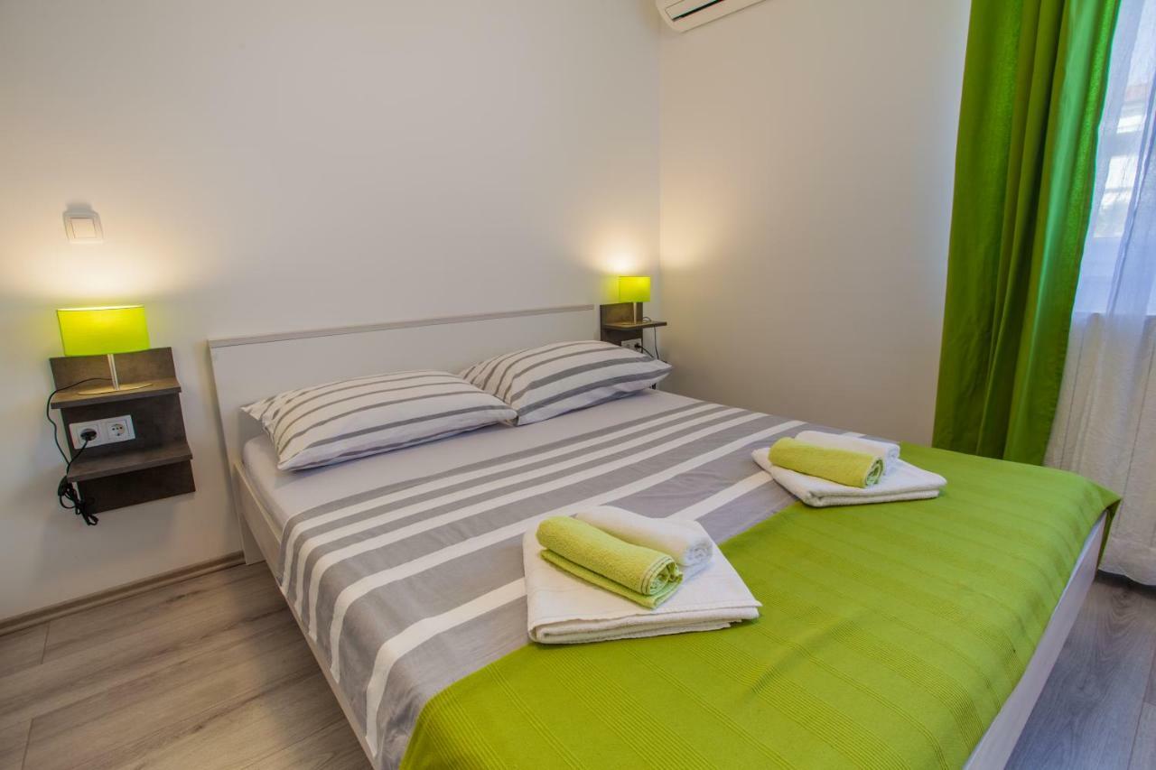 Room Elelina Cres Eksteriør bilde